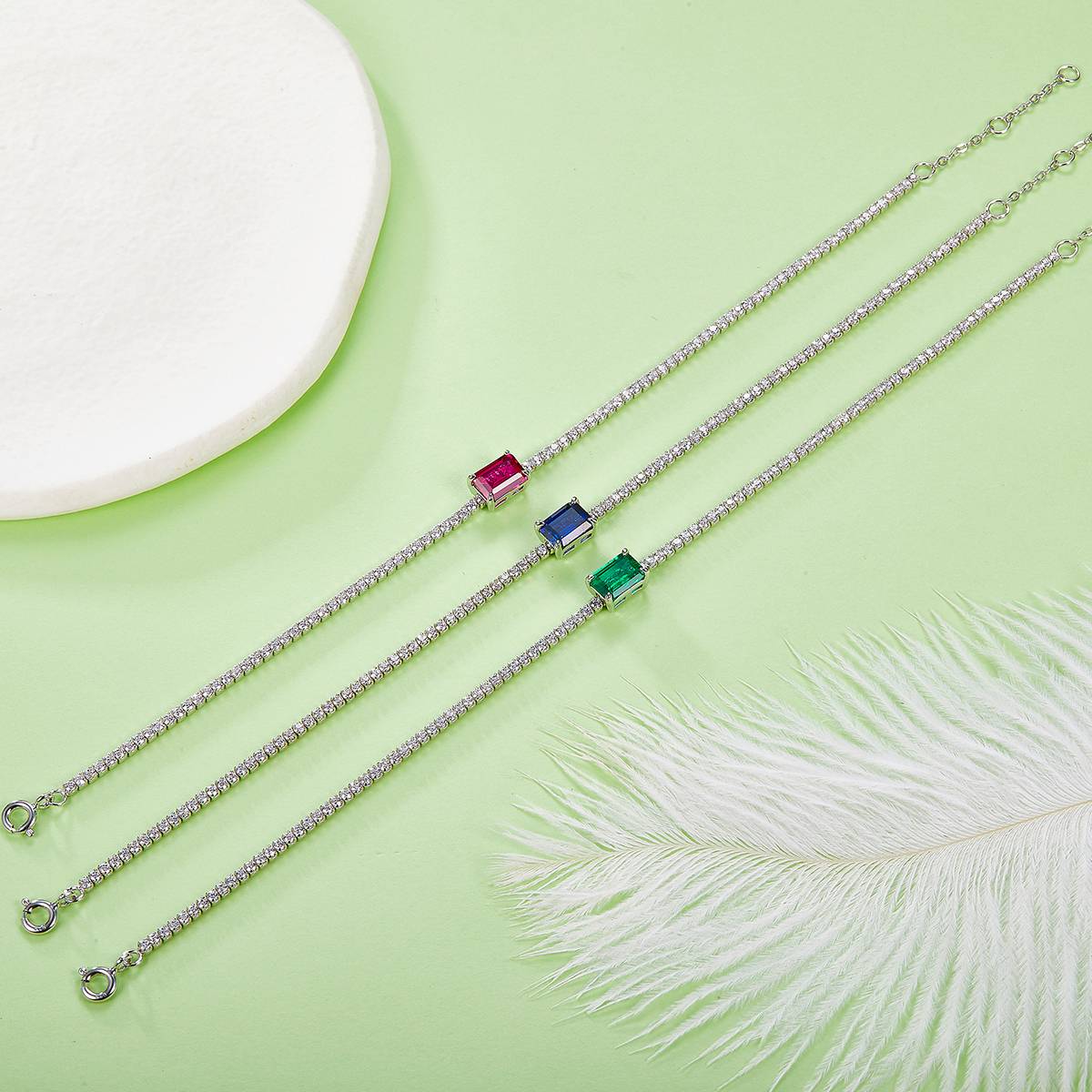 316款S925银镀18K白金Bracelet培育彩宝0.77ct