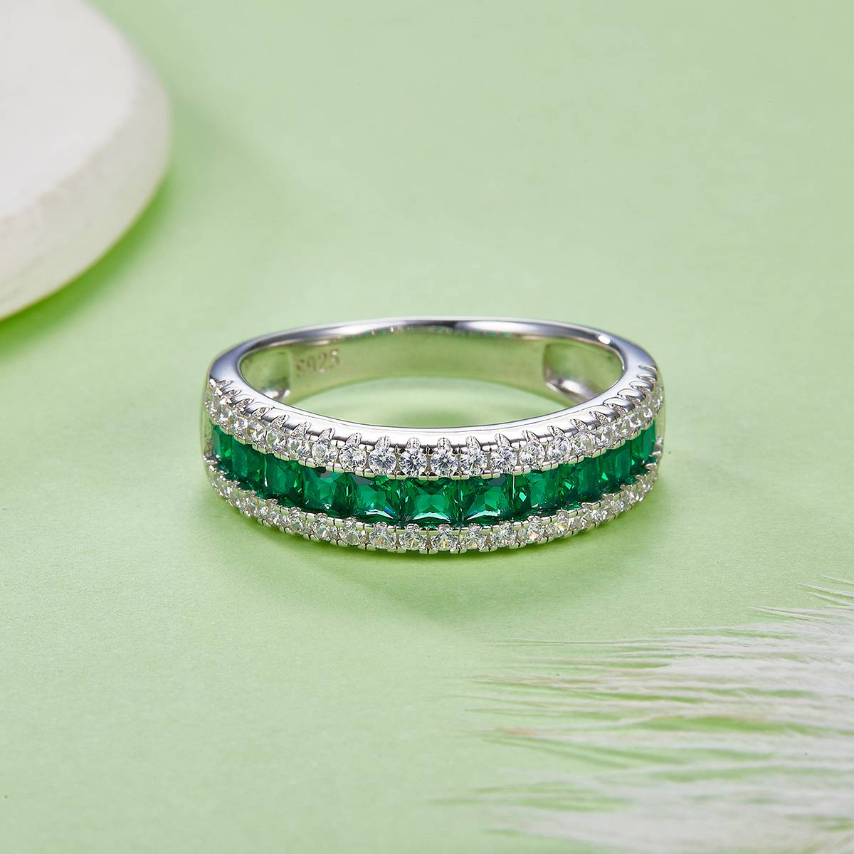 R1074款S925银镀18K白金培育彩宝Ring