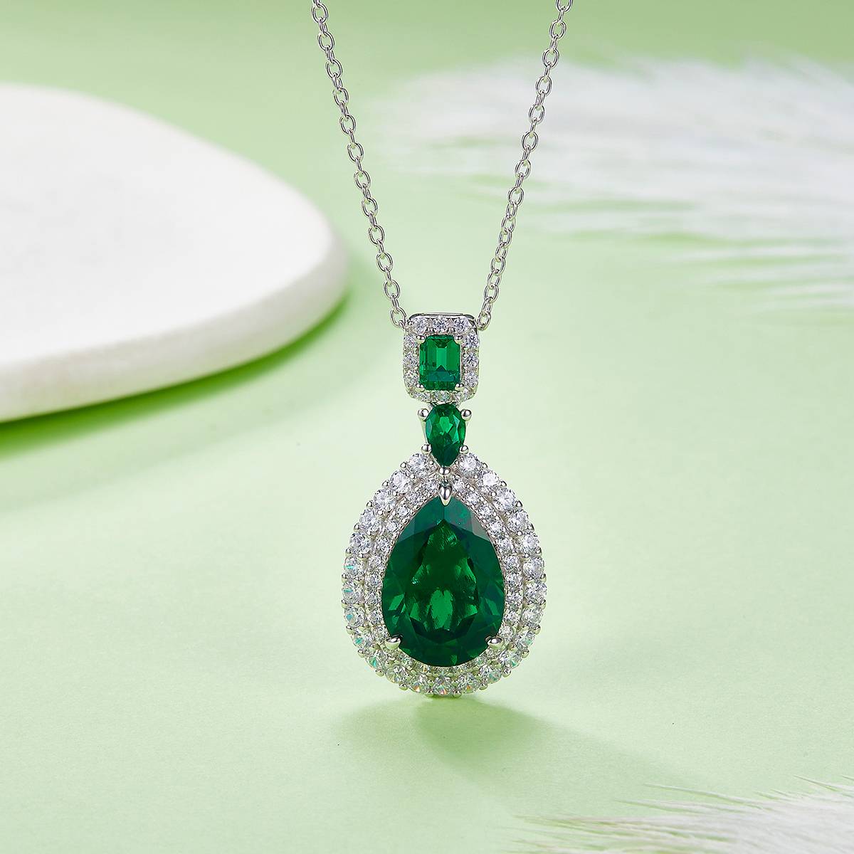 P00406款S925银镀18K白金梨形培育彩宝Necklace3.58ct