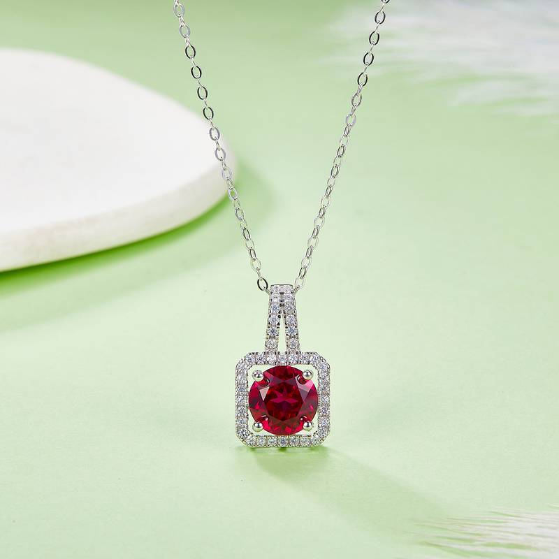 P1730款925银镀18K白金圆形培育彩宝Pendant2.0ct