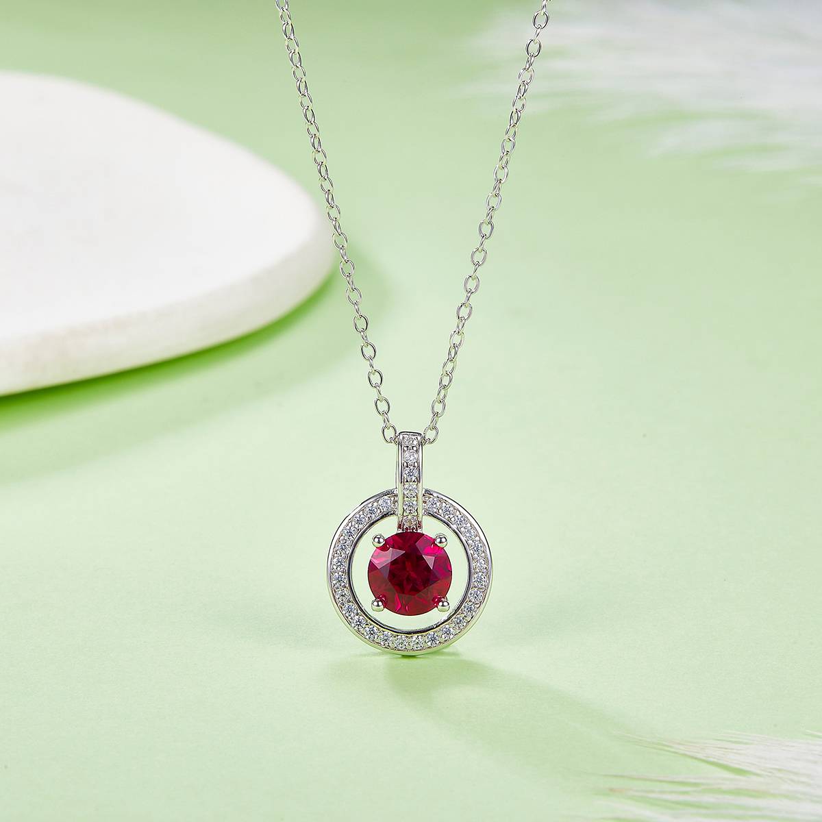 P1750款925银镀18K白金圆形Moissanite / 培育红宝Necklace1.0ct