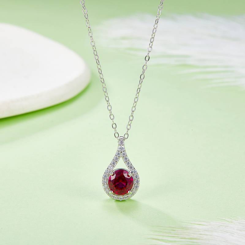 P5515款925银镀18K白金圆形莫桑钻/ 培育彩宝吊坠1.0CT
