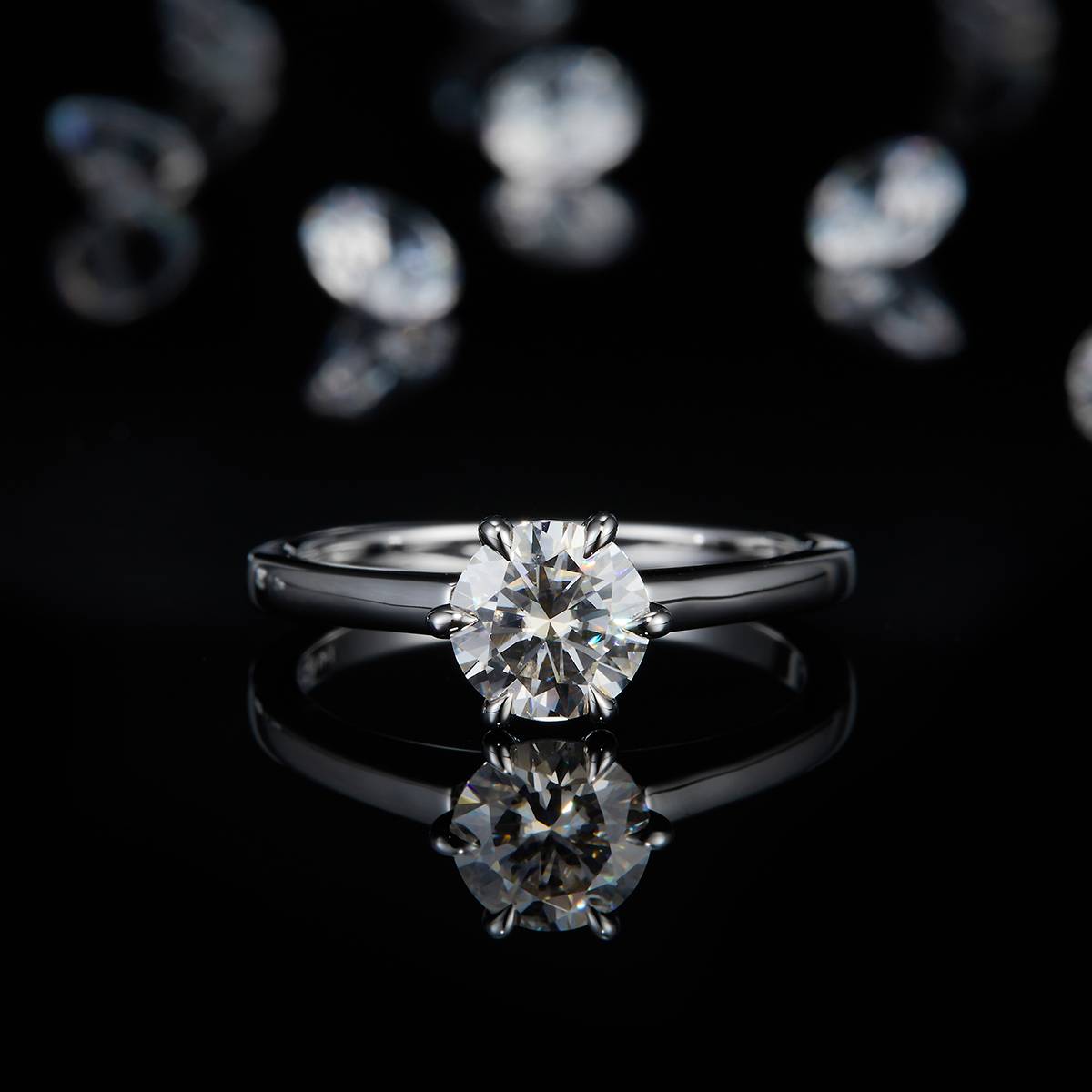 Barearm Six Claw Women's Ring S925 Silver Plated Platinum Customized Selection Main Stone Moissanite Diamond 1.0ct