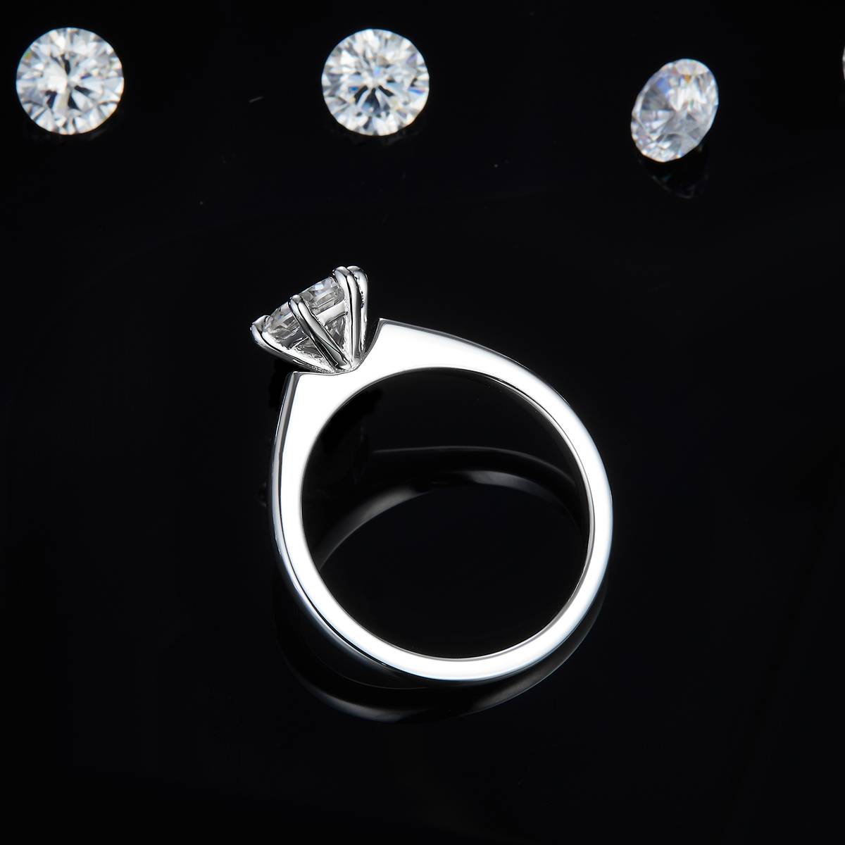 Barearm Six Claw Women's Ring S925 Silver Plated Platinum Customized Selection Main Stone Moissanite Diamond 1.0ct