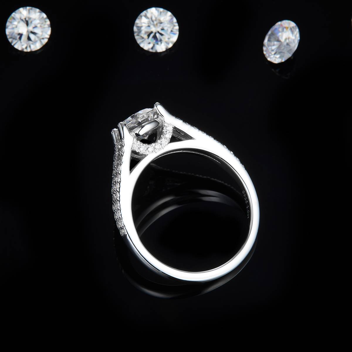 Light Luxury Y-shaped Full Diamond Four Claw Women's Ring S925 Silver Plated Platinum Customized Selection Main Stone Moissanite 1.0ct/Sub Stone Cubic Zirconia