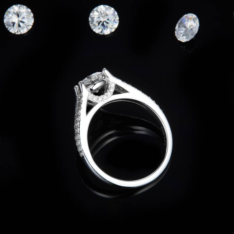 Affordable LuxuryY形满钻四爪Women's RingS925银镀白金定制选款主石Moissanite1.0ct/副石高碳钻