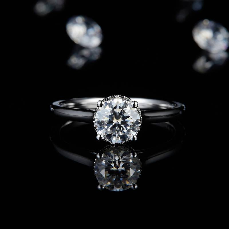 光臂四爪Women's RingS925银镀白金定制选款主石Moissanite1.0ct/副石高碳钻