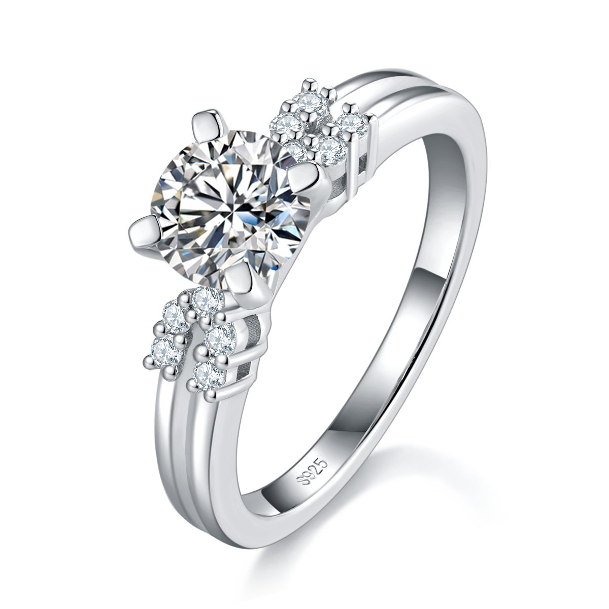 轻奢四爪女戒S925银镀白金定制选款主石莫桑钻1.0ct/副石高碳钻