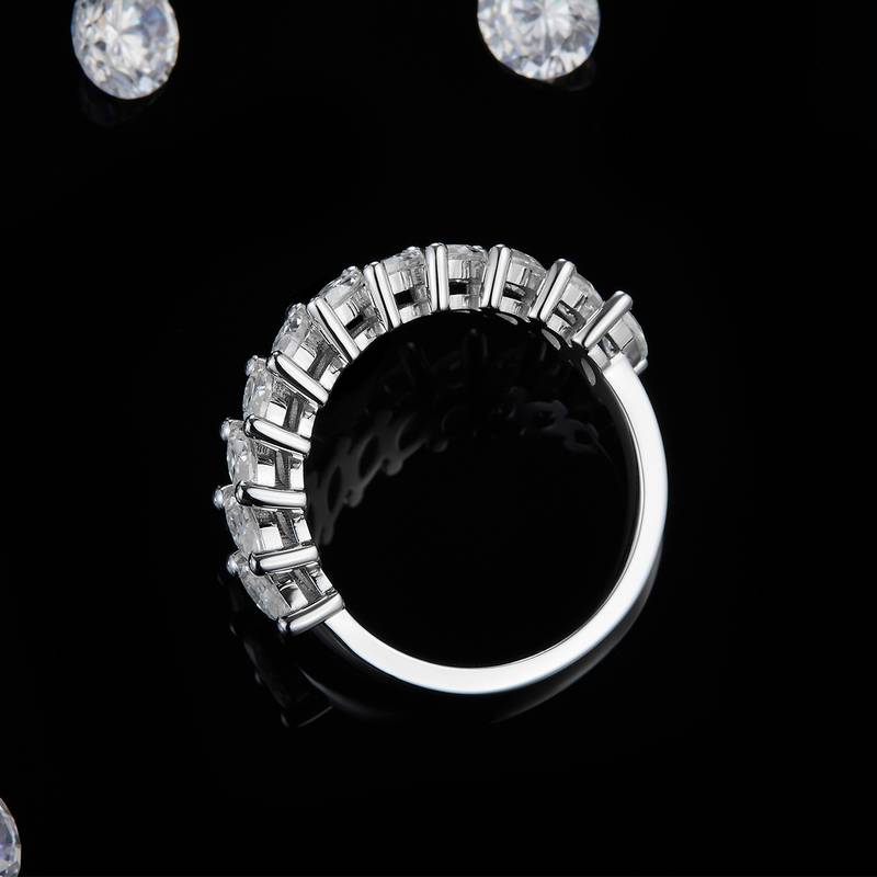 马眼排戒女戒S925银镀白金定制选款副石莫桑钻2.2ct
