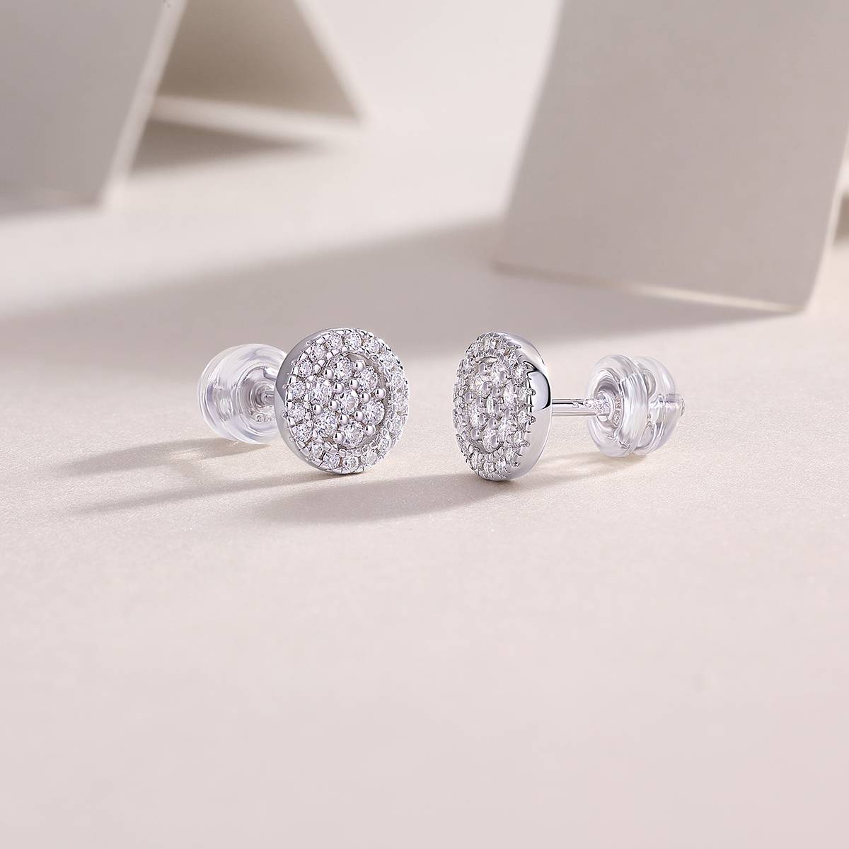 E13481款S925银镀18K白金莫桑钻耳钉0.4ct