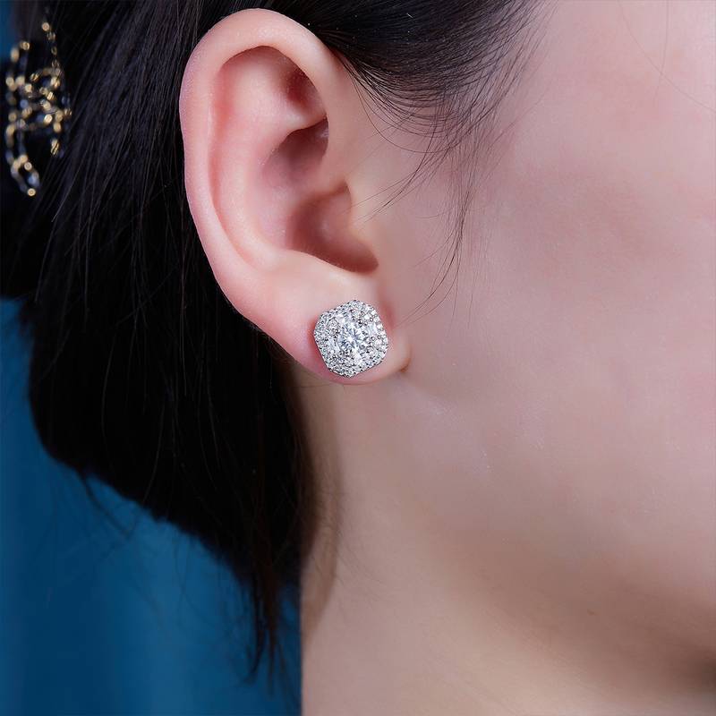 E13514款S925银镀18K白金MoissaniteStud Earring1.0ct