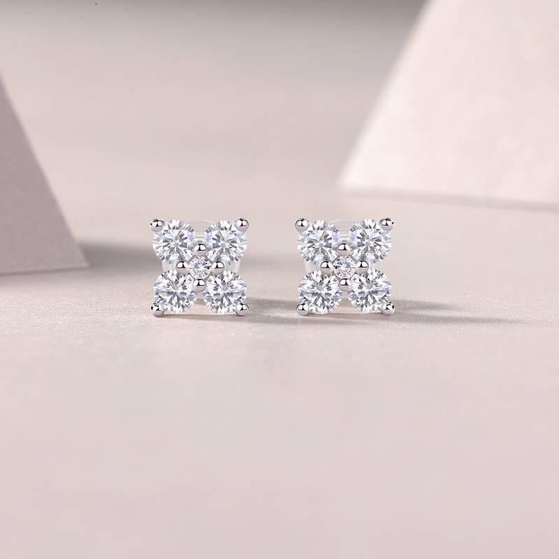 E13598款S925银镀18K白金耳钉莫桑钻0.85CT