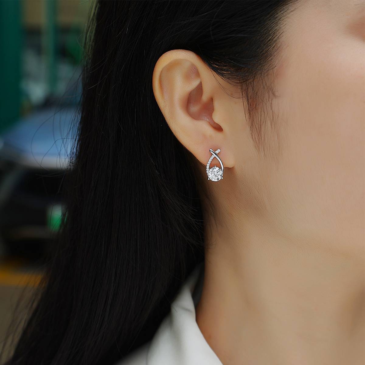 E13569款S925银镀18K白金MoissaniteStud Earring1.0ct*2