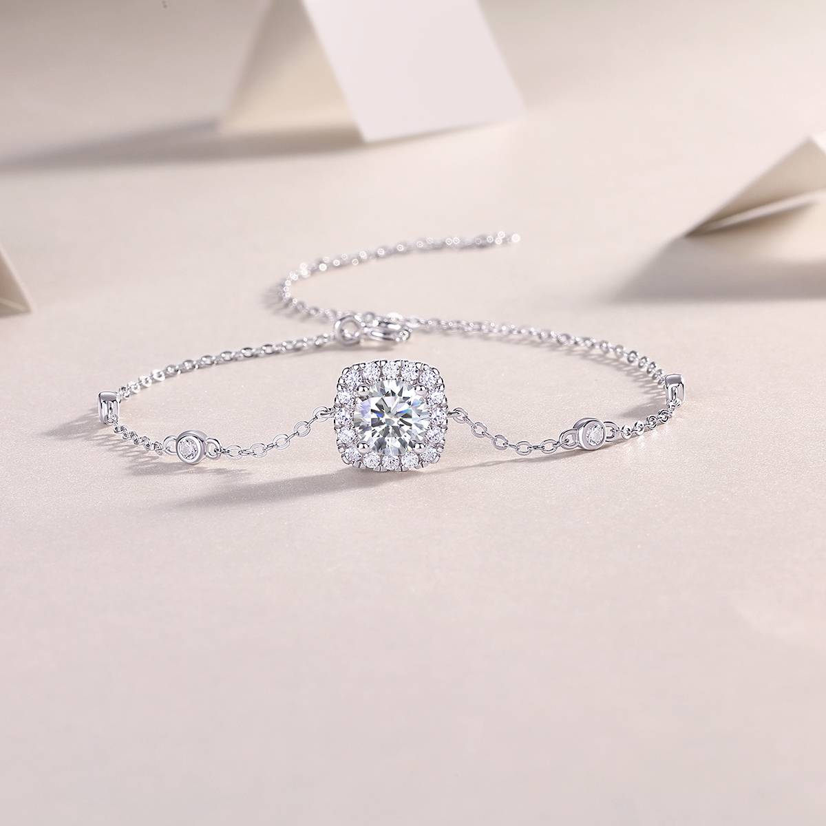 L13465款S925银镀18K白金圆形MoissaniteBracelet1.0ct