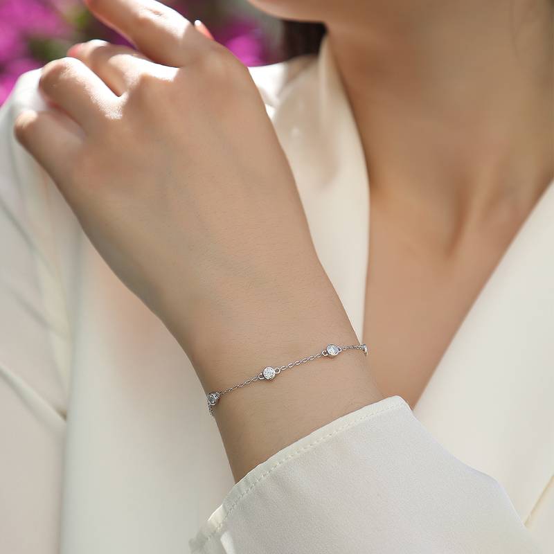 L13081款S925银镀18K白金圆形莫桑钻灵动泡泡手链0.7ct