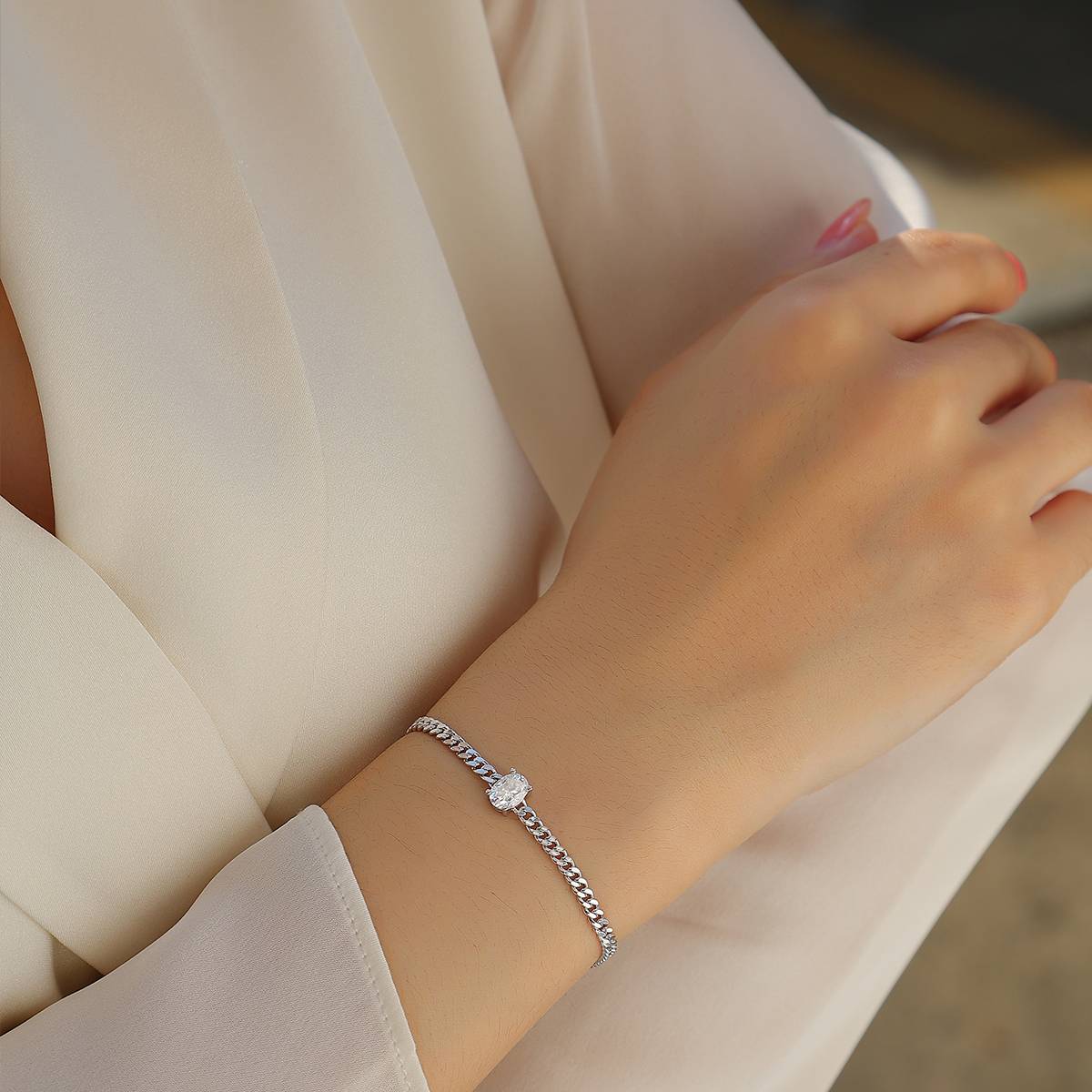 L13114款S925银镀18K白金蛋形Moissanite古巴Bracelet1.0ct