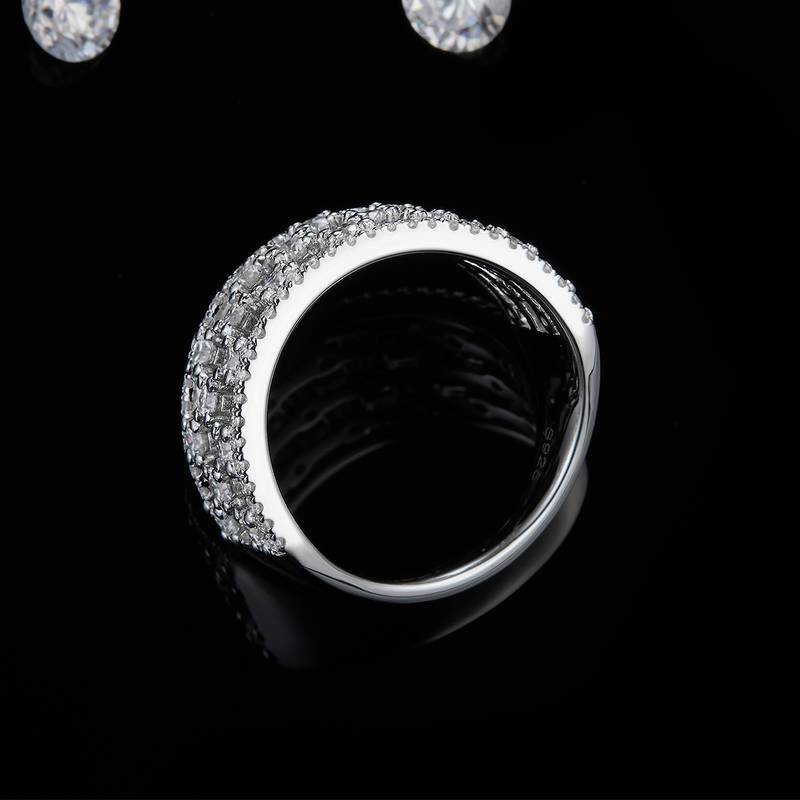 Affordable Luxury高级满天星镂空Women's RingS925银镀白金定制选款副石Moissanite1.22ct