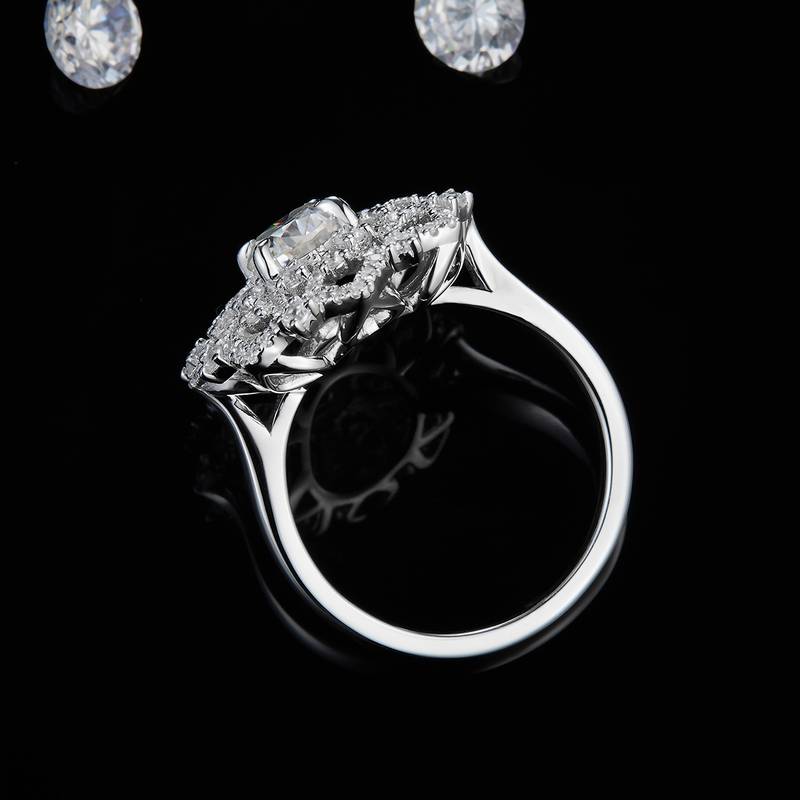 满钻镂空女戒S925银镀白金定制选款主石莫桑钻1.0ct/副石高碳钻