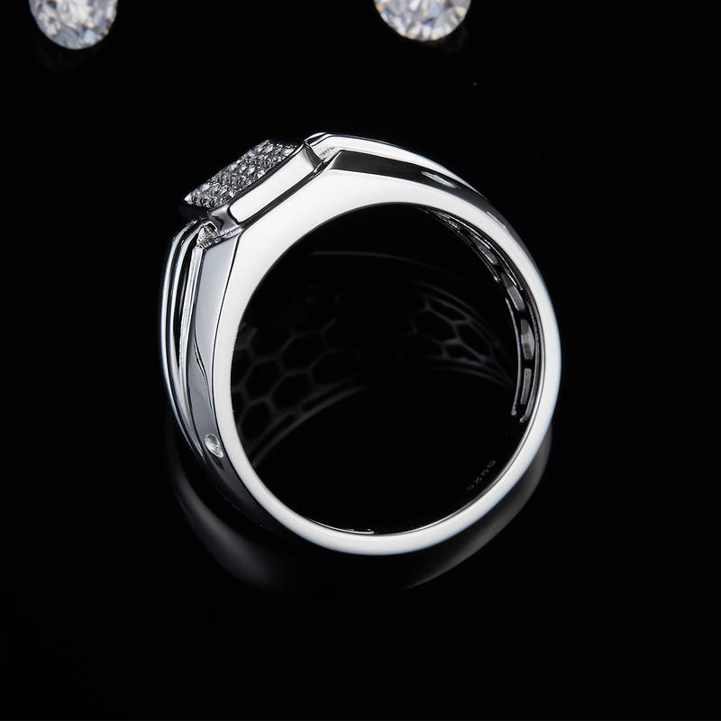 Affordable Luxury碎钻Men's RingS925银镀白金定制选款副石Moissanite0.27ct