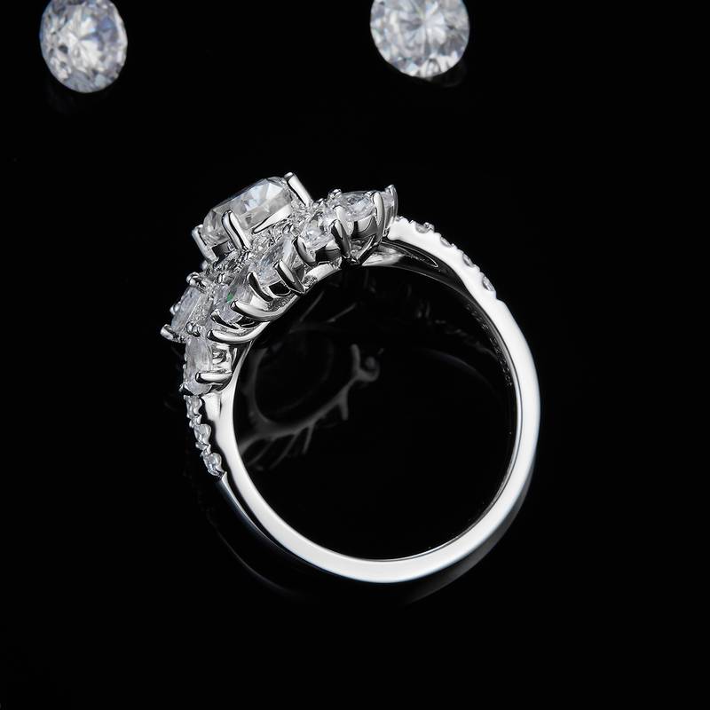 扭臂满钻蛋形Women's RingS925银镀白金定制选款主石Moissanite1.5ct/副石高碳钻