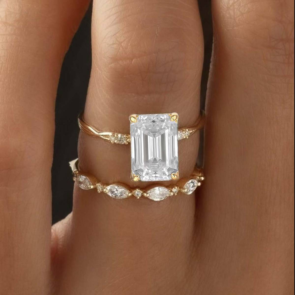 MR0085款S925银镀18K黄金祖母绿切割莫桑钻精致套戒主石10*7mm/3.5CT