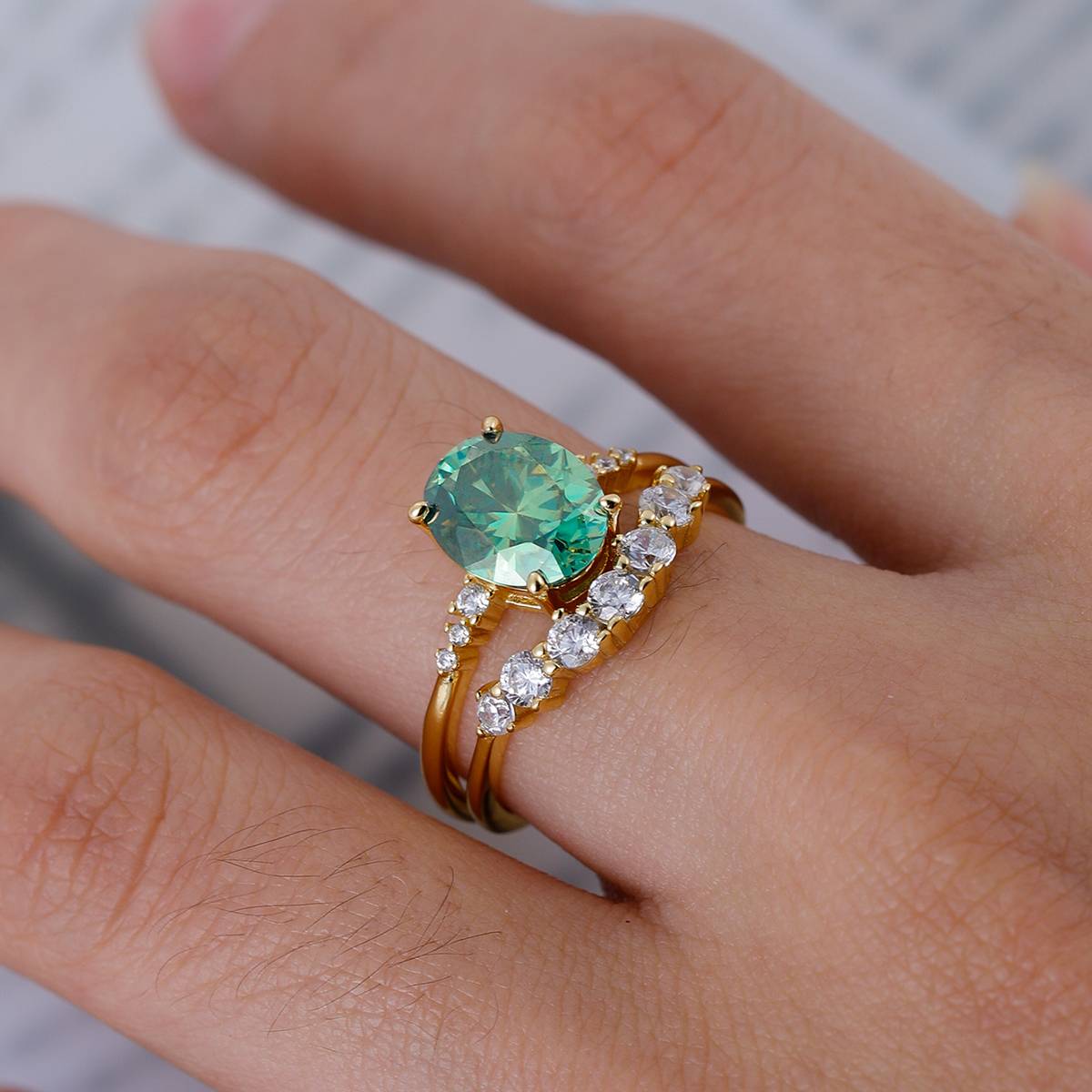 MR0088款S925银镀18K黄金蓝绿色蛋形莫桑钻套戒主石9*7mm/2.0CT