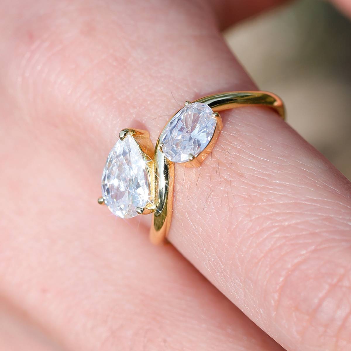 MR0100款S925银镀18K黄金水滴形/蛋形Moissanite双石款Women's Ring2.5ct