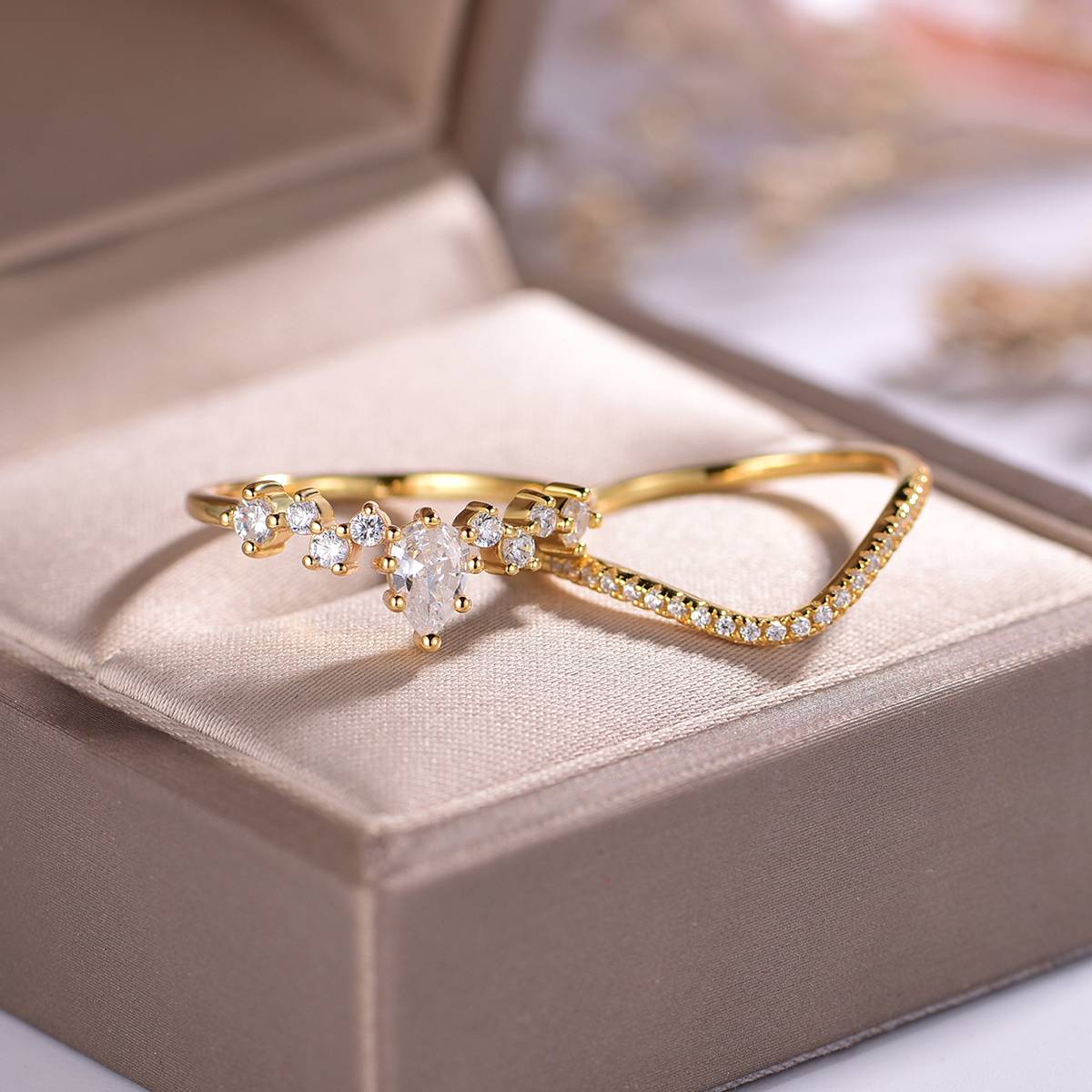 MR0115款S925银镀18K黄金水滴形MoissaniteExquisite套戒主石6*4mmmm/0.5ct