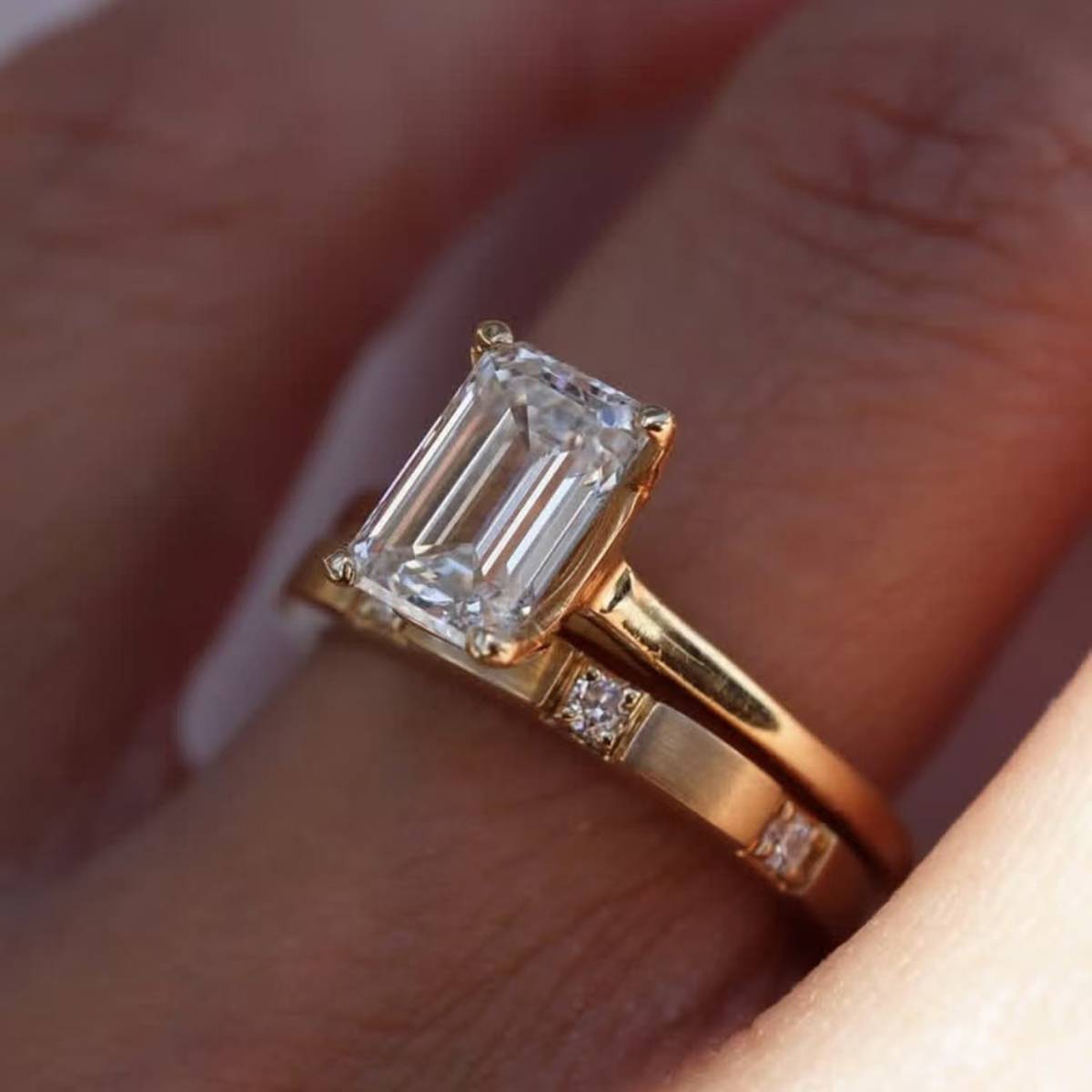 MR0118款S925银镀18K黄金祖母绿切割Moissanite简约套戒主石9*7mmmm/3.0ct