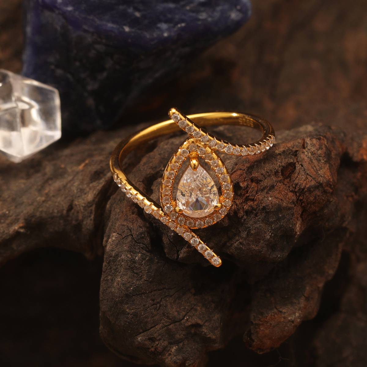 MR0133款S925银镀18K黄金水滴形MoissaniteWomen's Ring主石7*5mmmm/0.8ct