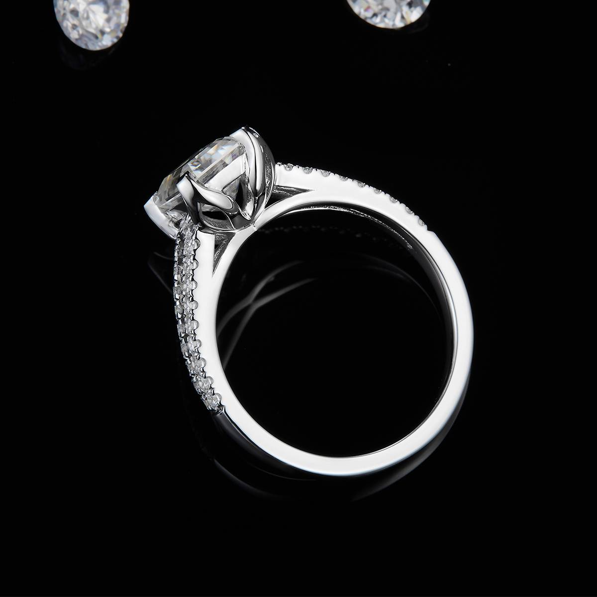 祖母切女戒S925银镀白金定制选款主石莫桑钻2.0ct/副石高碳钻