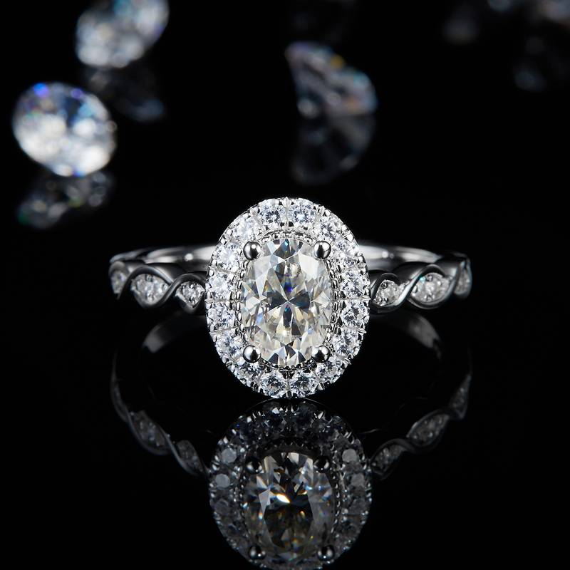 蛋形Women's RingS925银镀白金定制选款主石Moissanite1.0ct/副石高碳钻