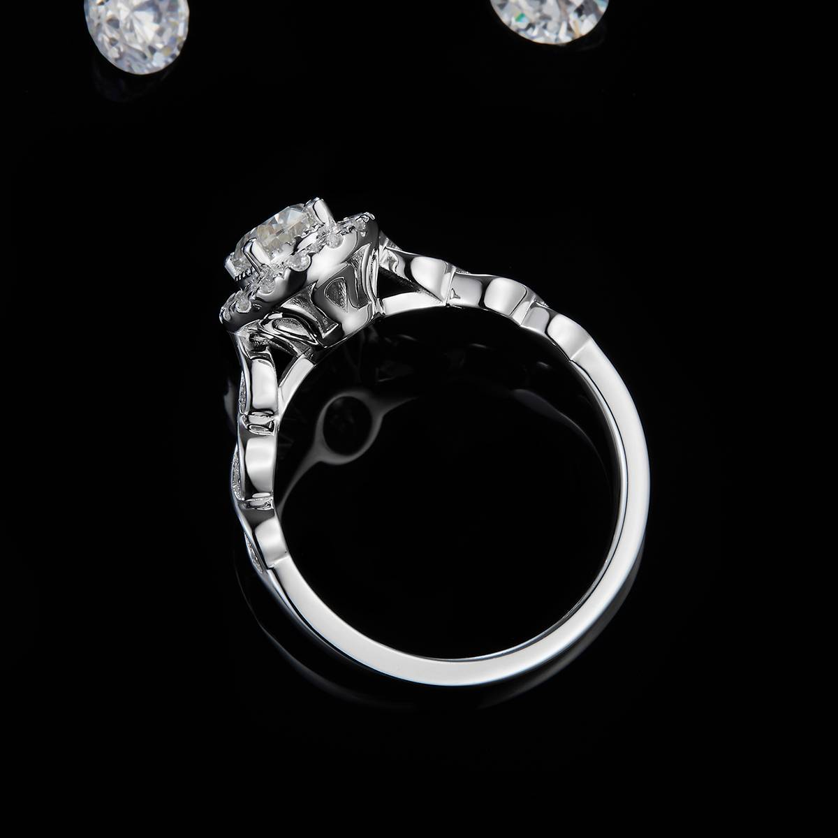 蛋形女戒S925银镀白金定制选款主石莫桑钻1.0ct/副石高碳钻