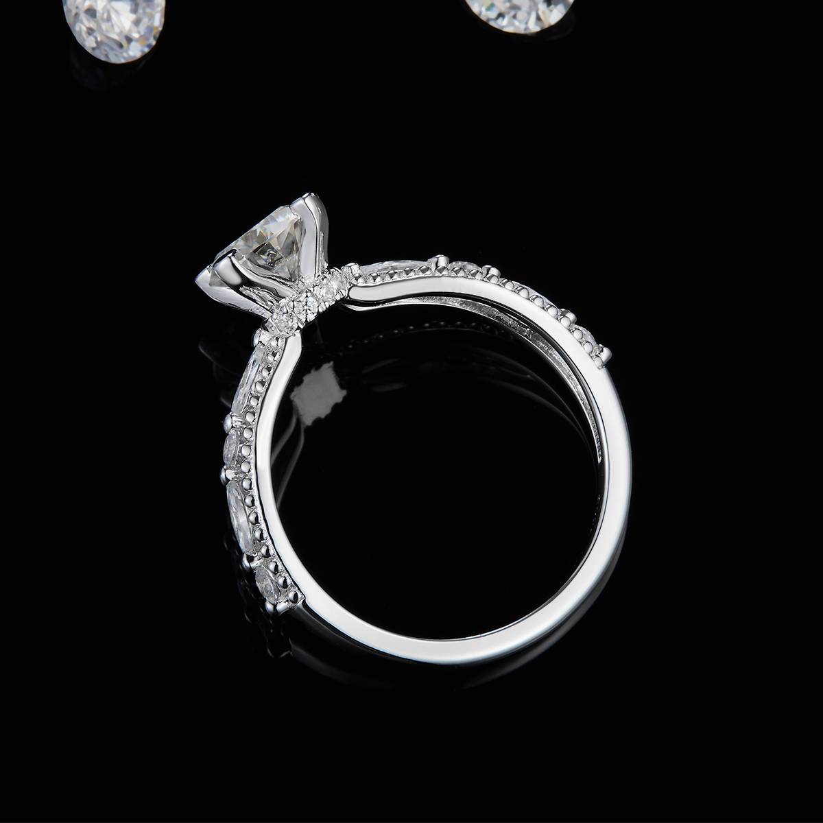 Sparkling Star Luxury Women's Ring S925 Silver Plated Platinum Customized Selection Main Stone Moissanite 1.0ct/Side Stone Cubic Zirconia