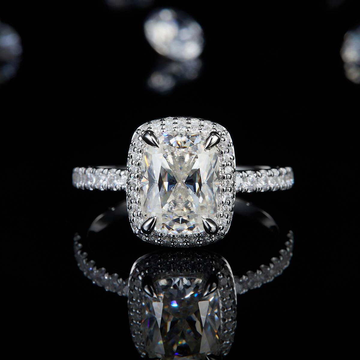 Cushion Square Bag Proposal Women's Ring S925 Silver Plated Platinum Customized Selection Main Stone Moissanite 3.0ct/Side Stone Cubic Zirconia