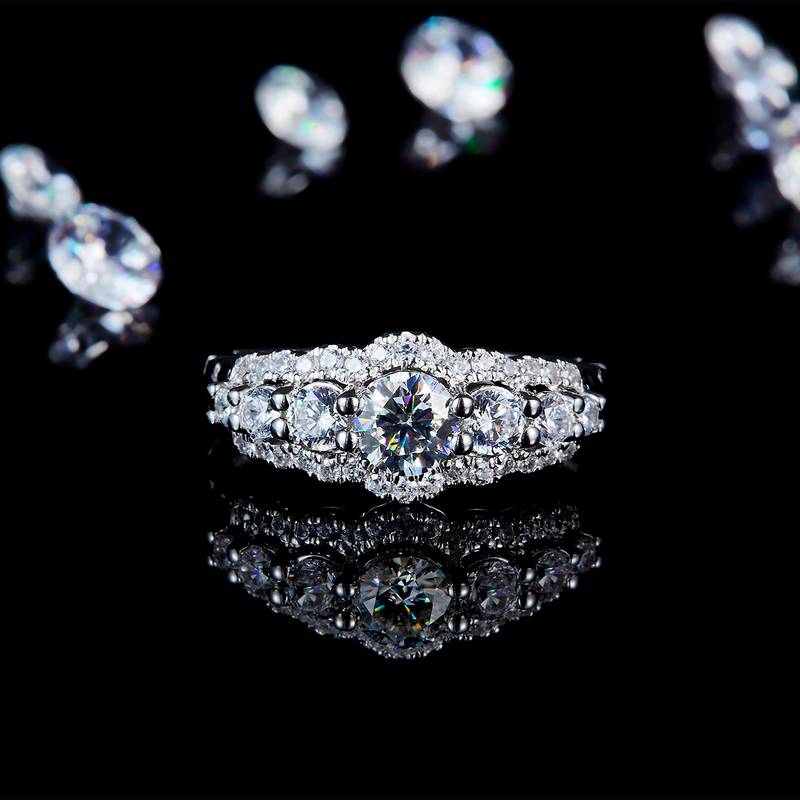 微镶七石Women's RingS925银镀白金定制选款主石Moissanite0.5ct/副石高碳钻