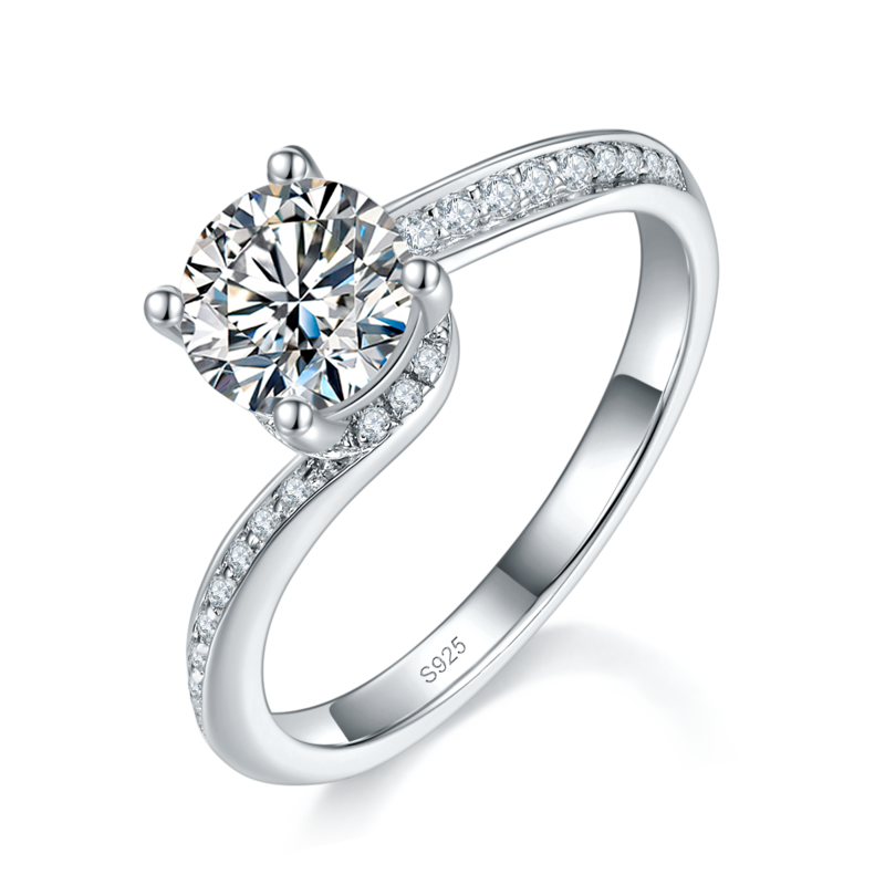 扭臂四爪Women's RingS925银镀白金定制选款主石Moissanite1.0ct/副石高碳钻