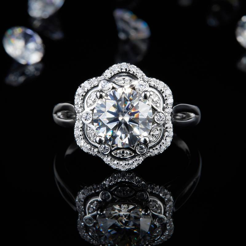 Romantic花鬘Women's RingS925银镀白金定制选款主石Moissanite2.0ct/副石高碳钻