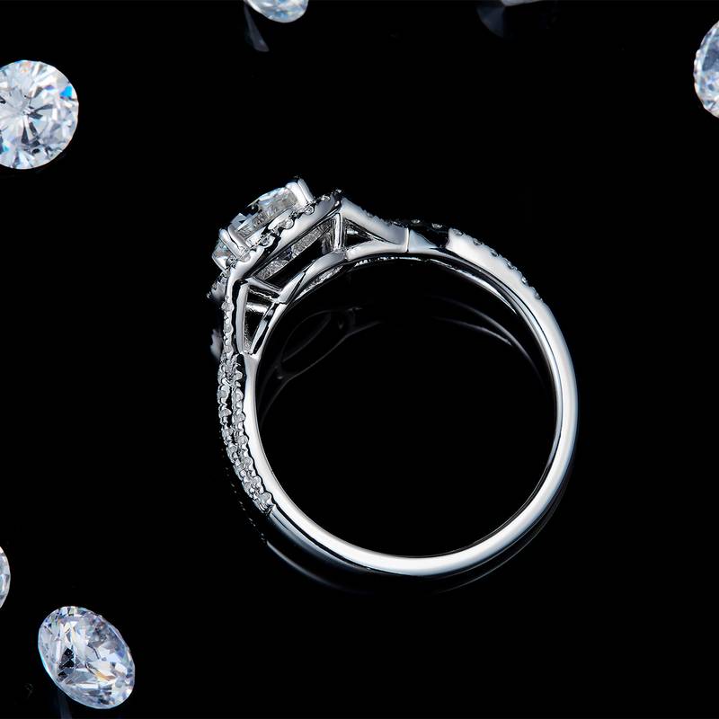 豪华围镶女戒S925银镀白金定制选款主石莫桑钻1.0ct/副石高碳钻
