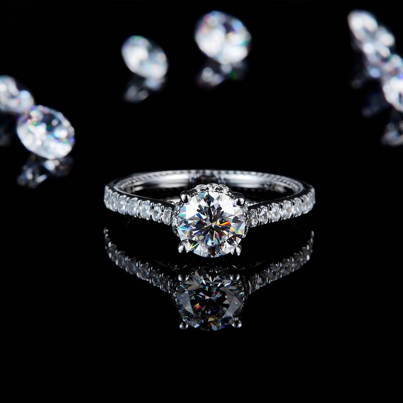 Classic星光四爪Women's RingS925银镀白金定制选款主石Moissanite1.0ct/副石高碳钻