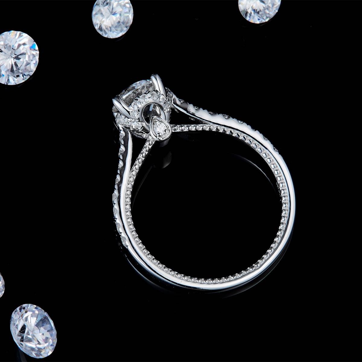 Classic Starlight Four Claw Women's Ring S925 Silver Plated Platinum Customized Selection Main Stone Moissanite 1.0ct/Side Stone Cubic Zirconia