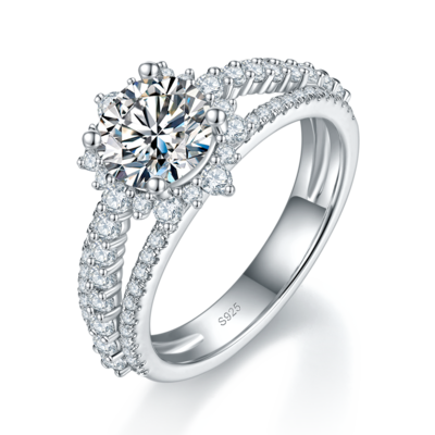 三排满钻四爪女戒S925银镀白金定制选款主石莫桑钻1.2ct/副石高碳钻