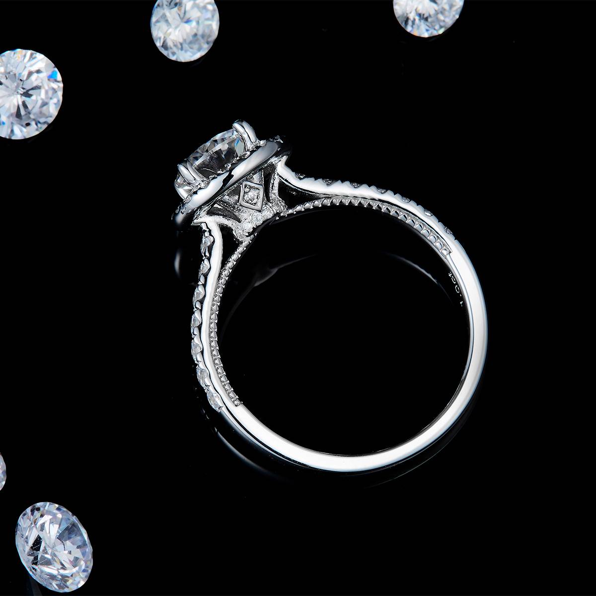 圆包女戒S925银镀白金定制选款主石莫桑钻1.0ct/副石高碳钻