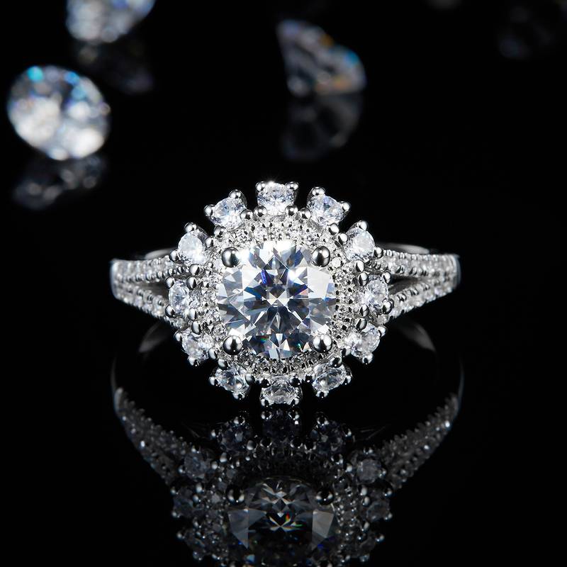 双臂太阳花Women's RingS925银镀白金定制选款主石Moissanite1.0ct/副石高碳钻