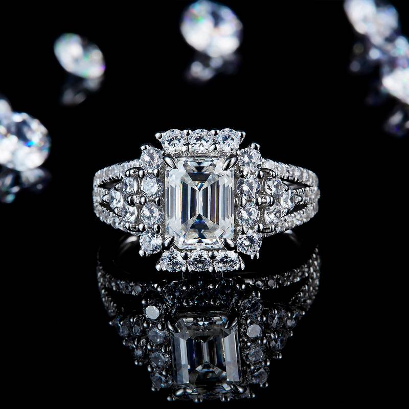 Y臂豪华祖母绿切Women's RingS925银镀白金定制选款主石Moissanite1.0ct/副石高碳钻