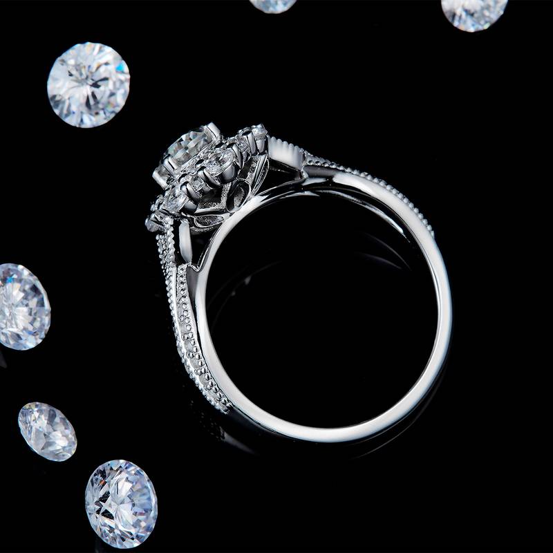 Luxury款求婚蛋形Women's RingS925银镀白金定制选款主石Moissanite1.0ct/副石高碳钻