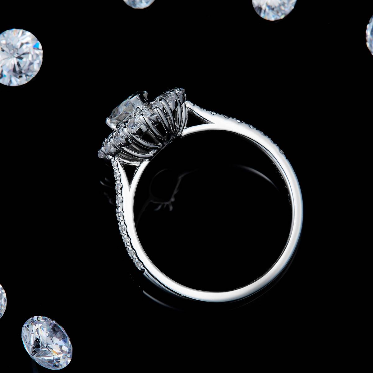 百搭微镶水滴女戒S925银镀白金定制选款主石莫桑钻1.0ct/副石高碳钻