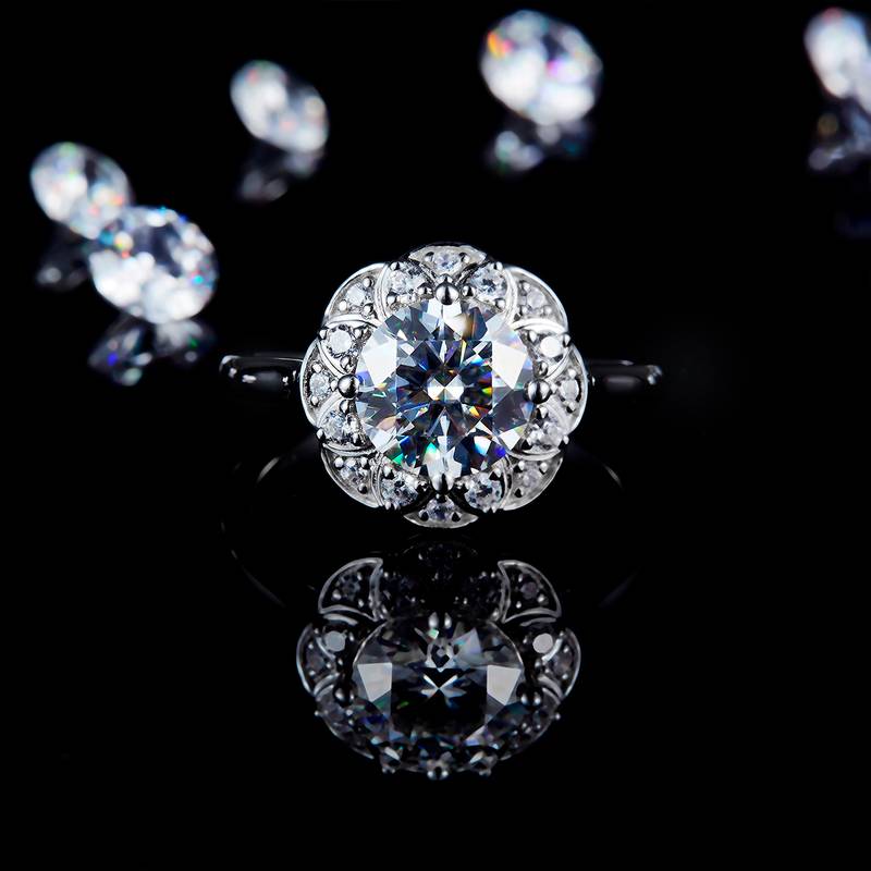 捧爱圆钻Women's RingS925银镀白金定制选款主石Moissanite2.0ct/副石高碳钻