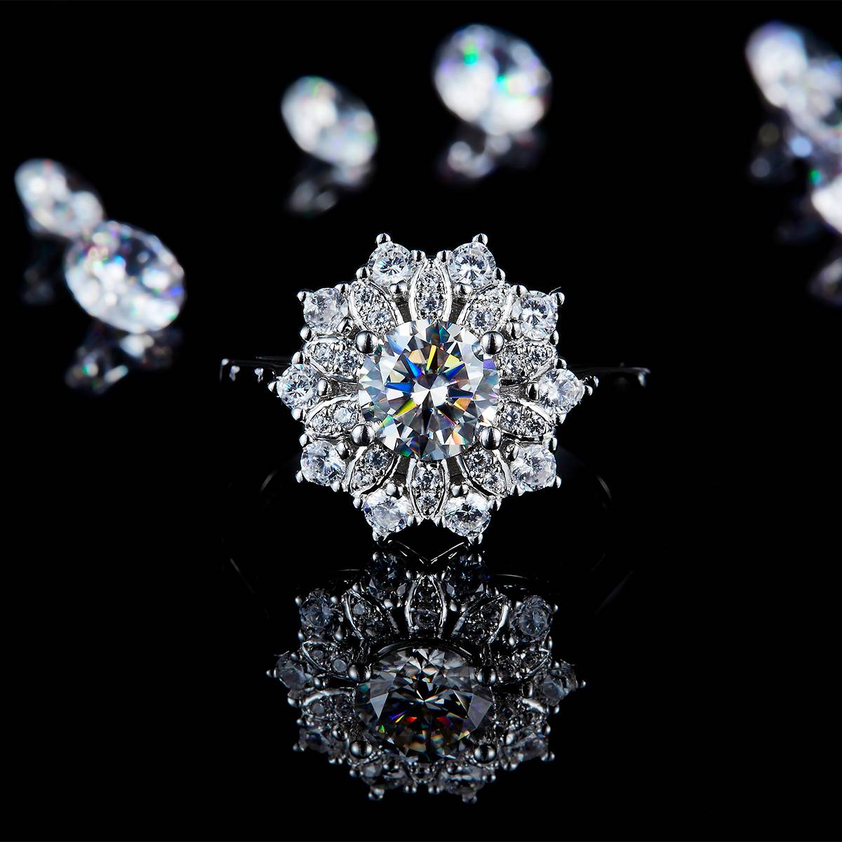 太阳花Women's RingS925银镀白金定制选款主石Moissanite1.0ct/副石高碳钻