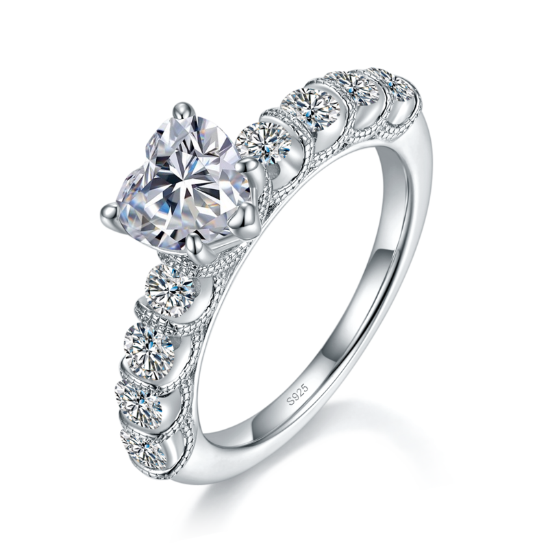 Affordable Luxury满钻爆款爱心Women's RingS925银镀白金定制选款主石Moissanite1.2ct/副石高碳钻